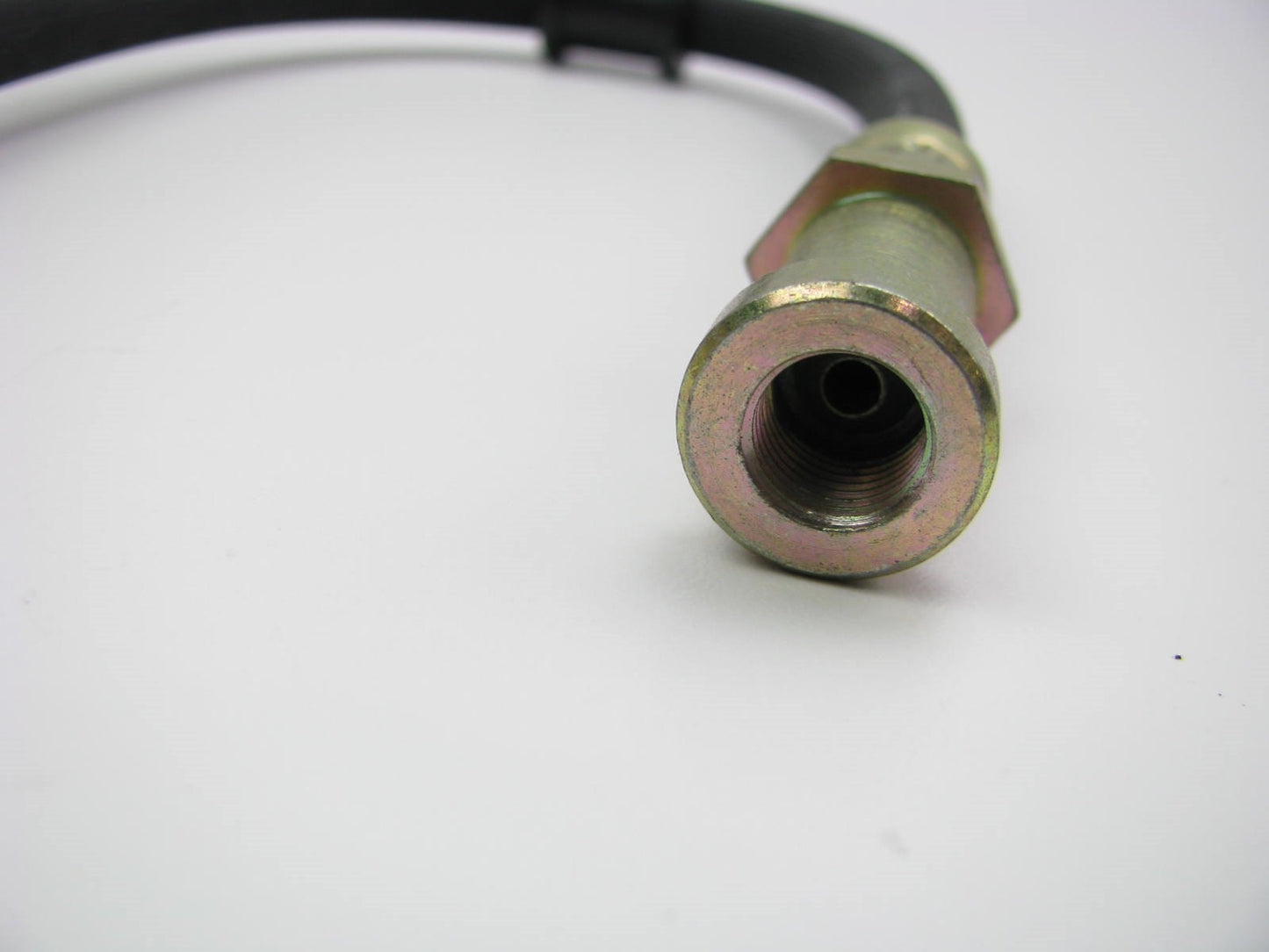 Carquest SP8402 Front Center Brake Hose For 1987-1989 Ram 50 Mighty Max RWD