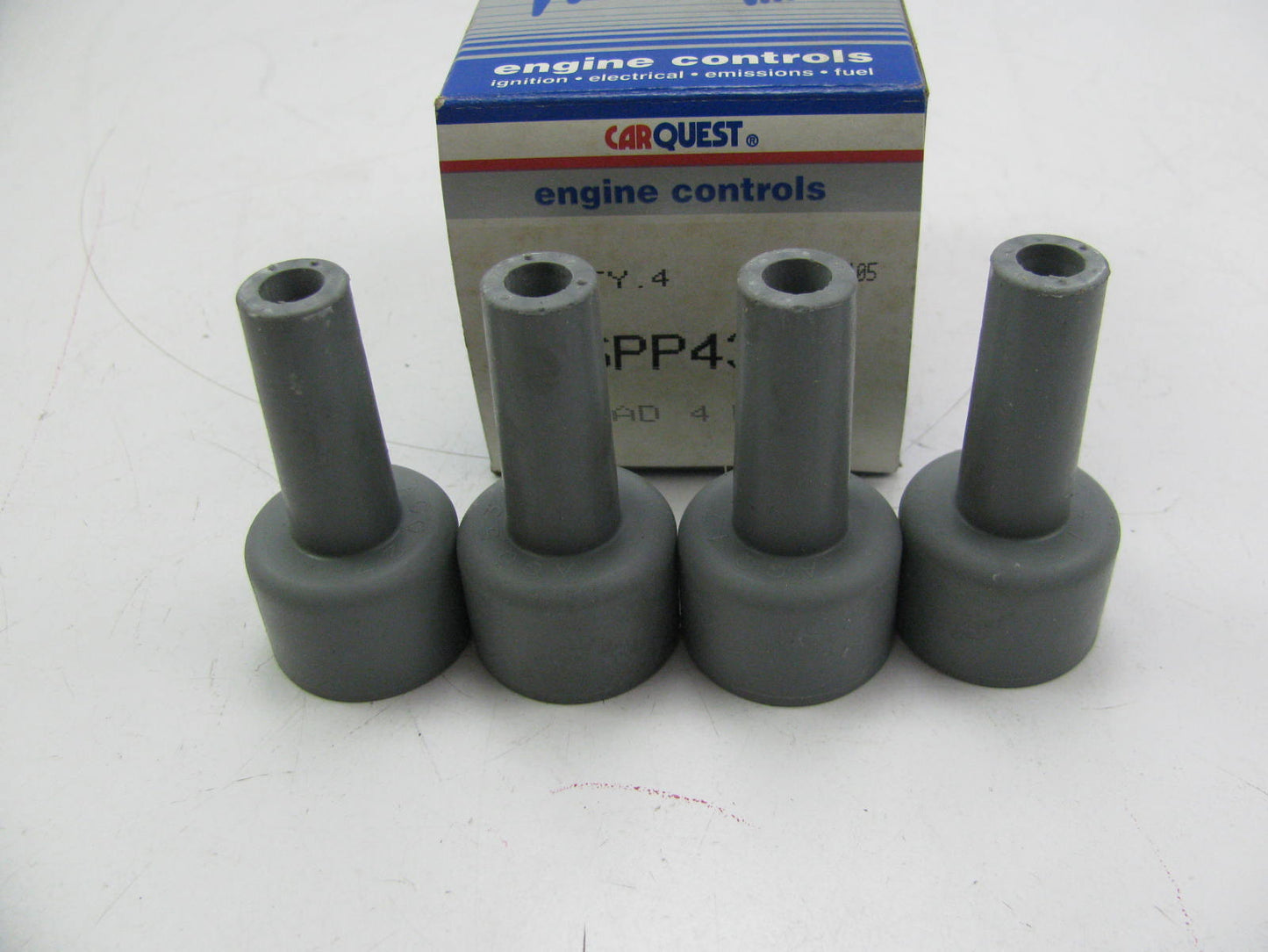 (4) Carquest SPP43 Direct Ignition Coil On Plug Boots