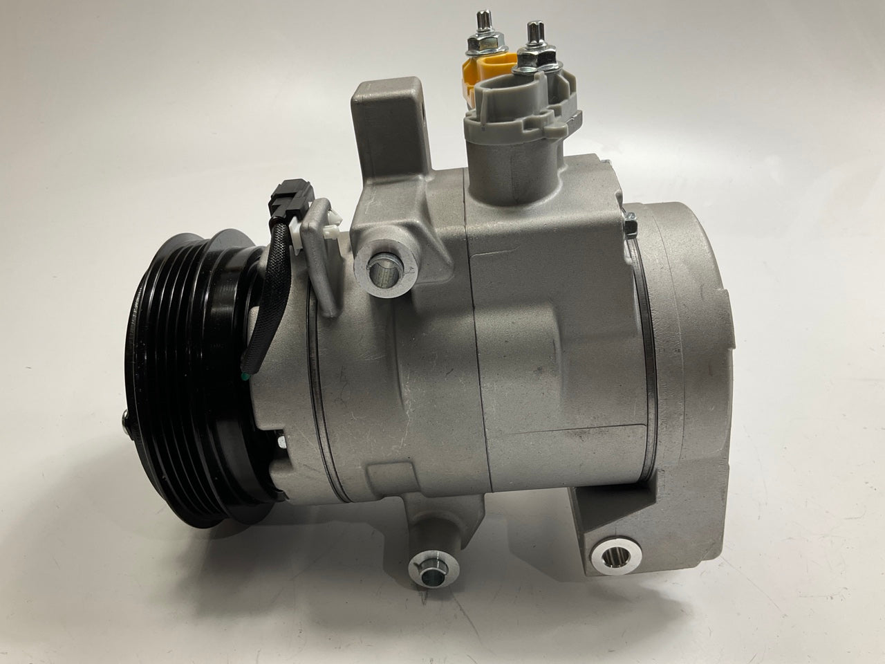 Carquest T158664 A/C Compressor For 2015-2017 Ford F-150 5.0L V8 Coyotee