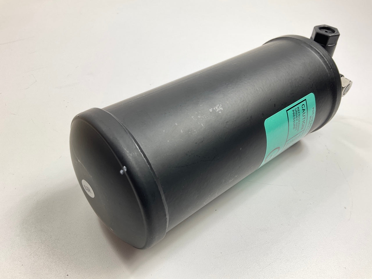 Carquest T33538 A/C Receiver Drier For Volvo Western Star 61506-3402