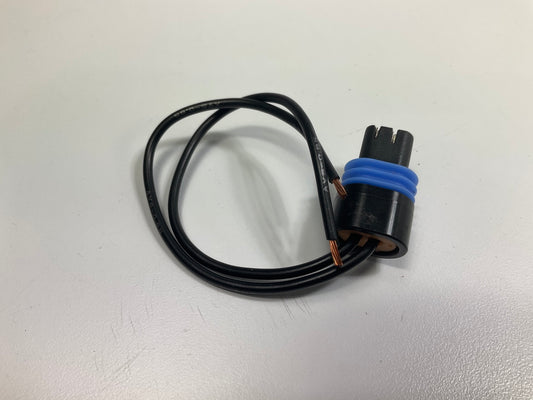 Carquest T37231 Engine Coolant Temperature Temp Sensor Connector Pigtail
