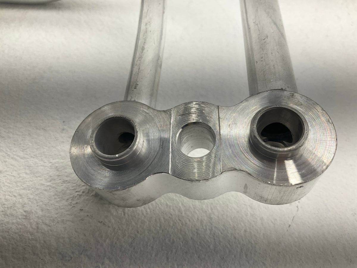 Carquest T55515 A/C Manifold Line (A/C Suction Line Hose)
