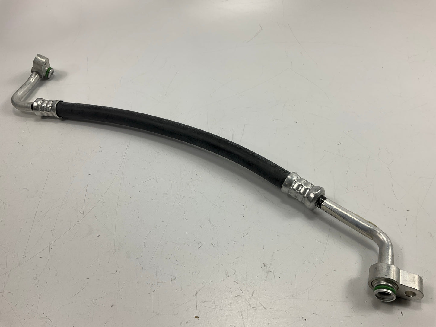 CARQUEST T56217 A/C Refrigerant Discharge Hose For 2001-2005 Honda Civic 1.7L-L4