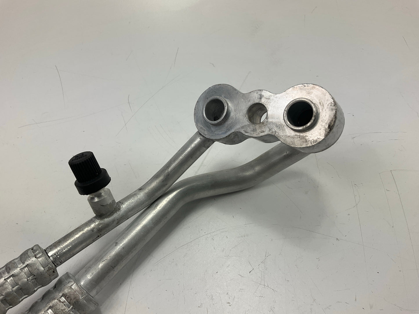 Carquest T56252 A/C Refrigerant Discharge / Suction Hose Assembly