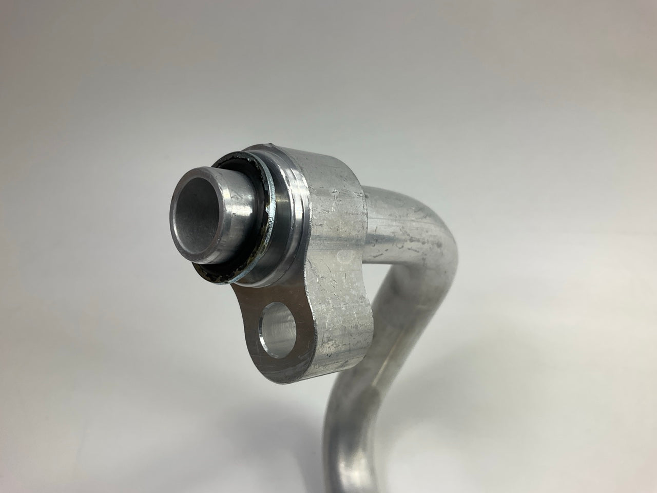 Carquest T56417 A/C Suction Line Hose Assembly
