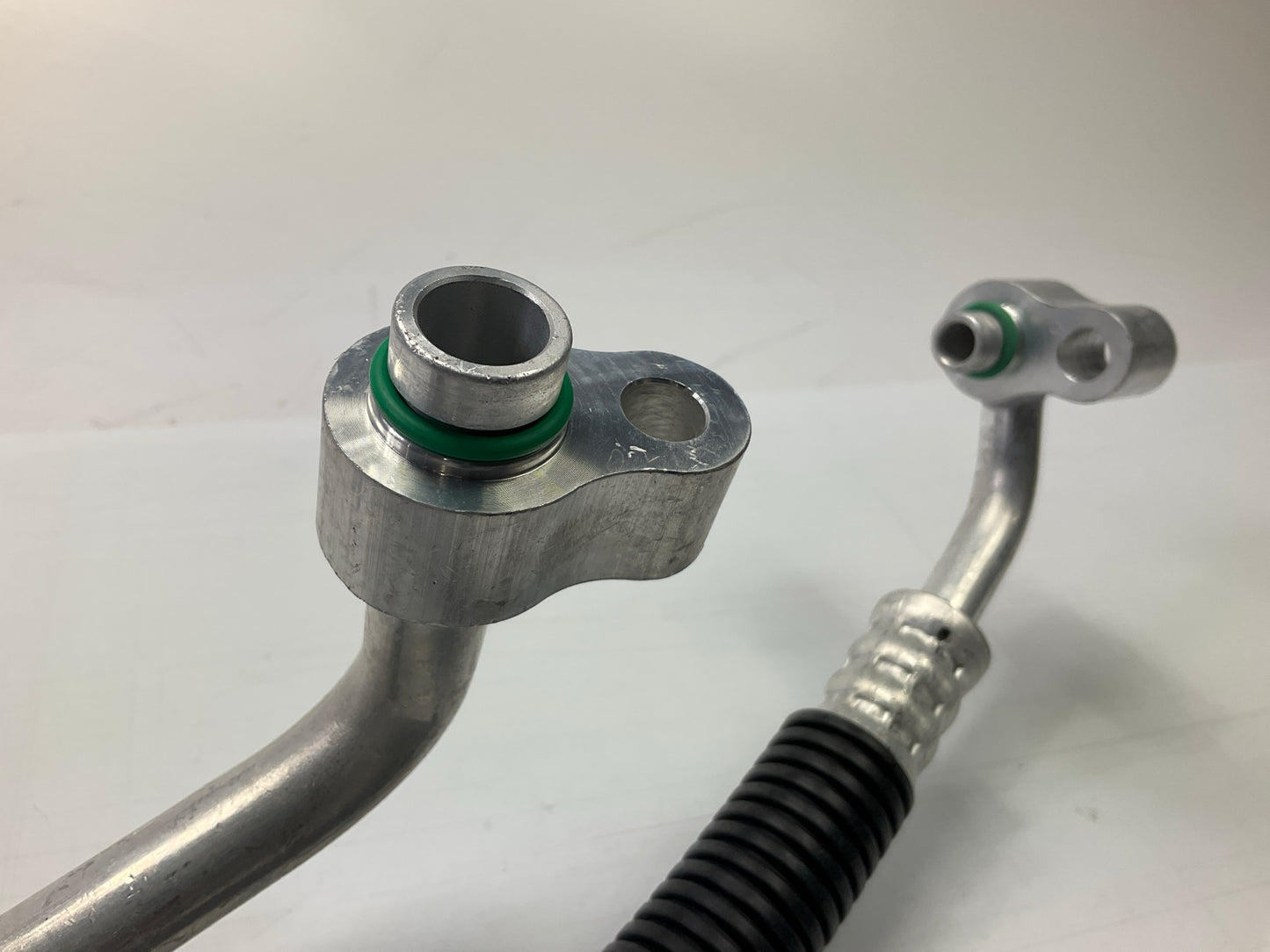 Carquest T56428 A/C Manifold Hose Assembly