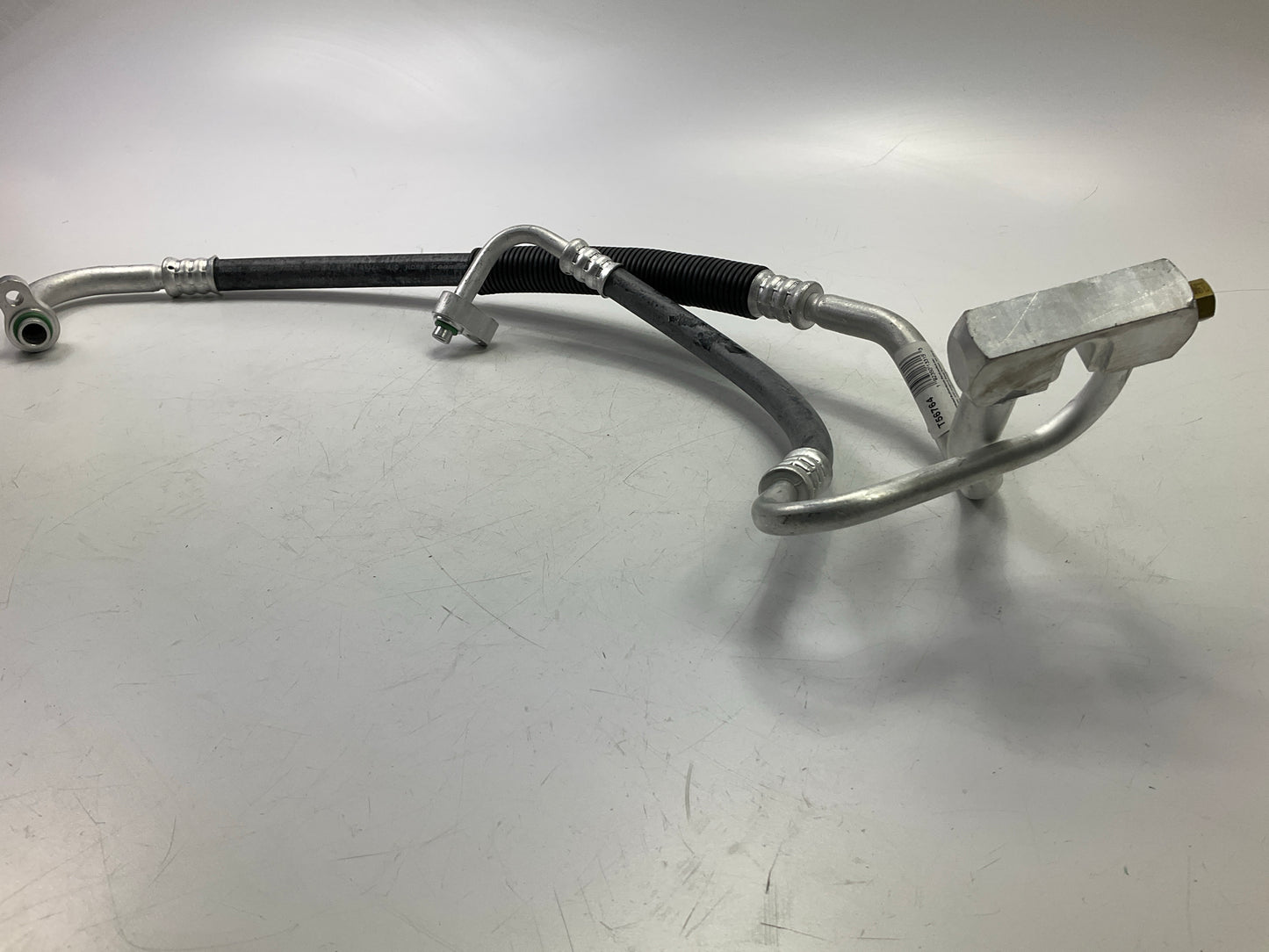 Carquest T56764 A/C Manifold Hose Assembly For 2000-2004 Ford Focus
