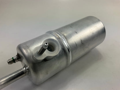 Carquest T56840 A/C Accumulator With Hose Assembly