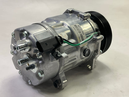 NEW Carquest T78541 Premium A/C Compressor With Clutch