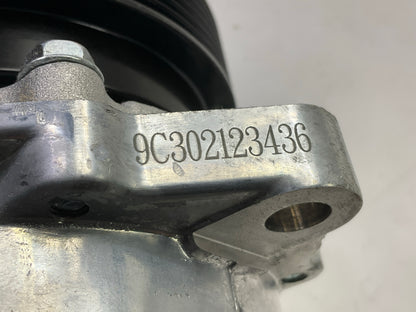 NEW Carquest T78541 Premium A/C Compressor With Clutch