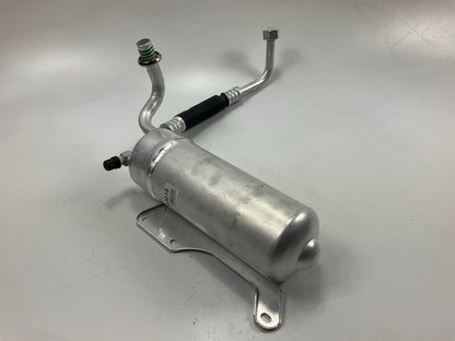 Carquest T83015 A/C Accumulator With Hose Assembly