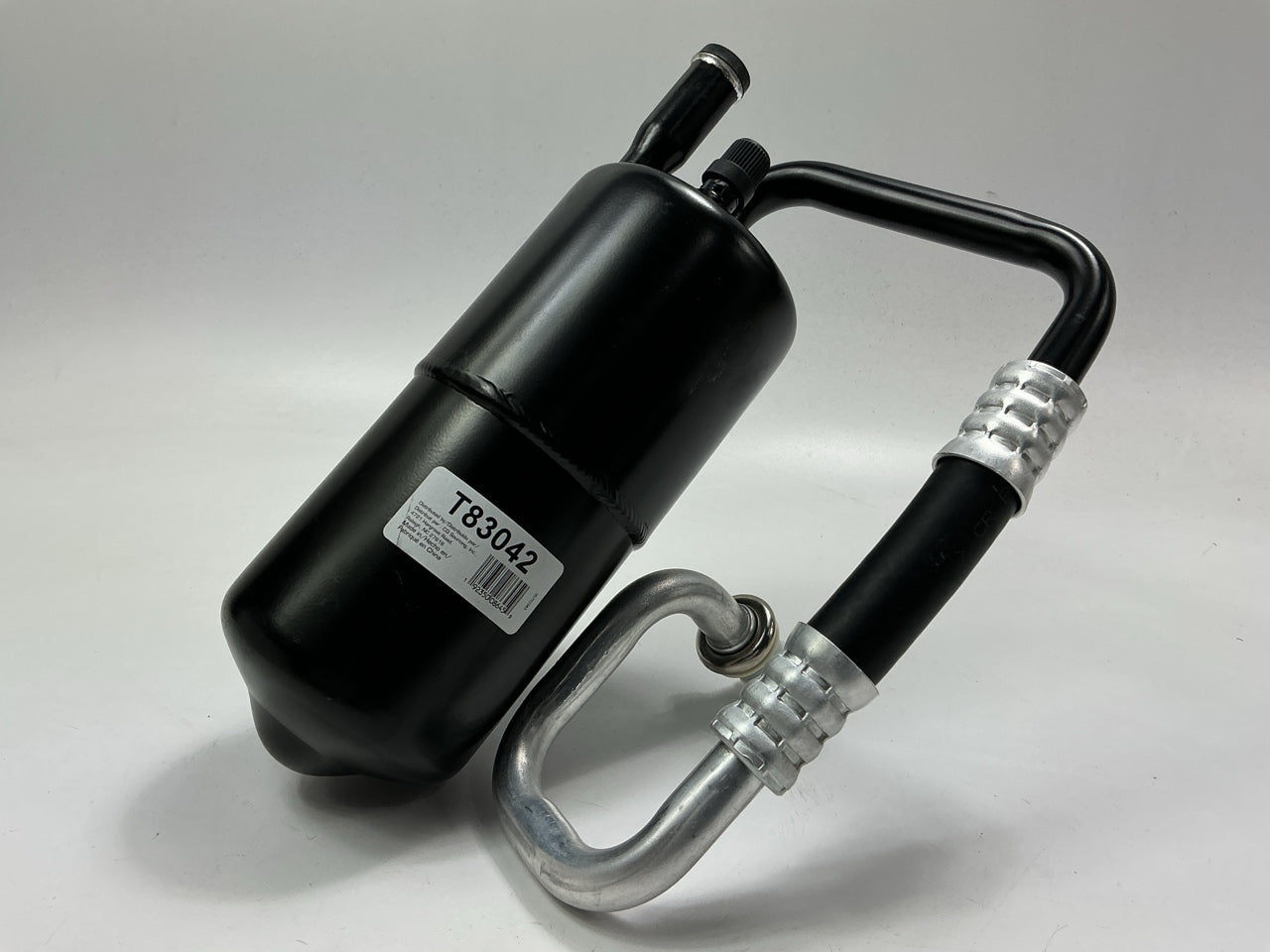 Carquest T83042 A/C Accumulator With Hose Assembly