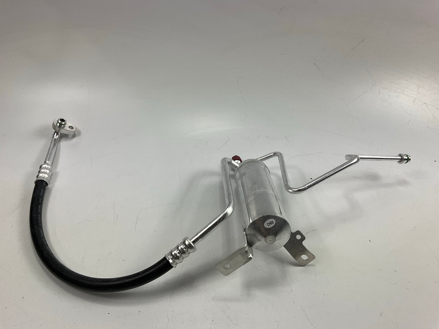 Carquest T83110 A/C Receiver Drier & Hose For 2002-2004 Jeep Grand Cherokee