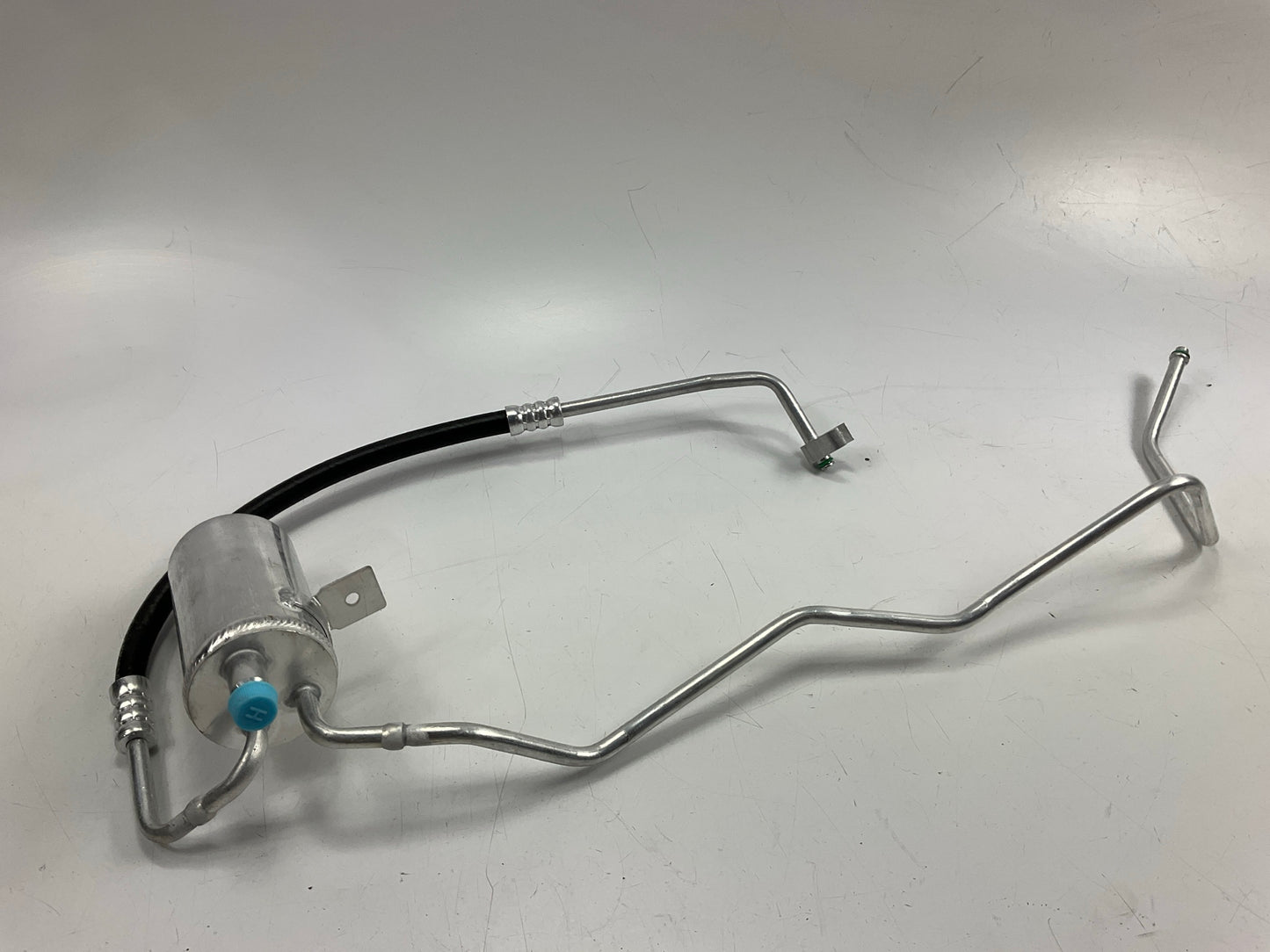 Carquest T83128 A/C Receiver Drier With Hose