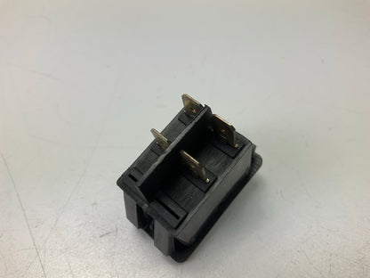 Carquest URA1053 Rocker Switch, On / Off - 12 Volt - 20 Amp