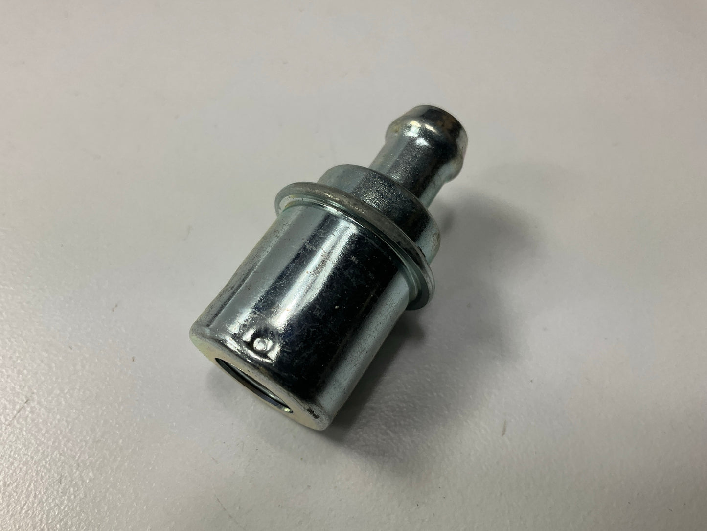 Carquest V337 PCV Valve For 1996-1999 Ford Taurus