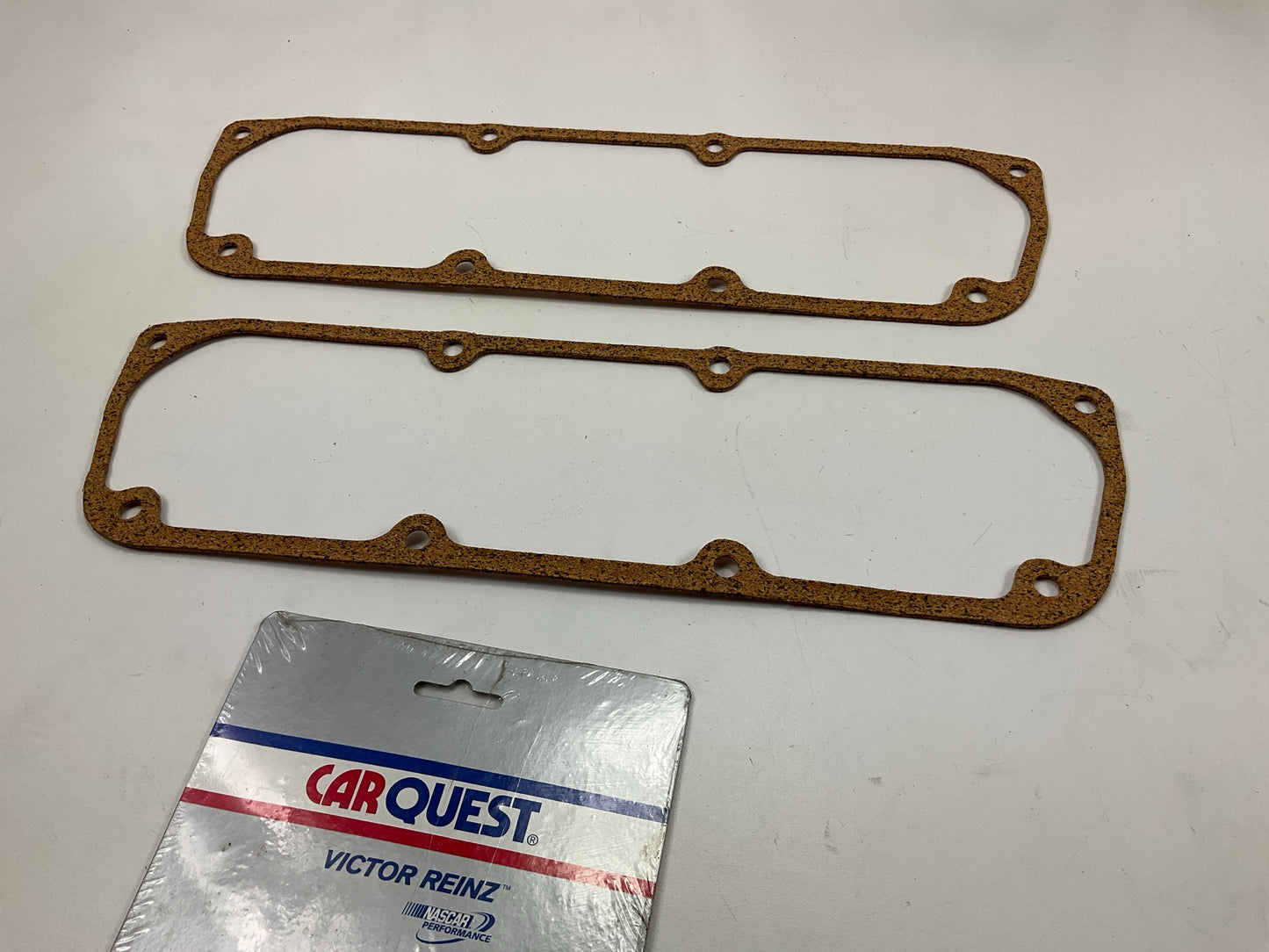 Carquest VS50143TC Valve Cover Gasket Set For 1990-2000 Chrysler 3.3L 3.8L