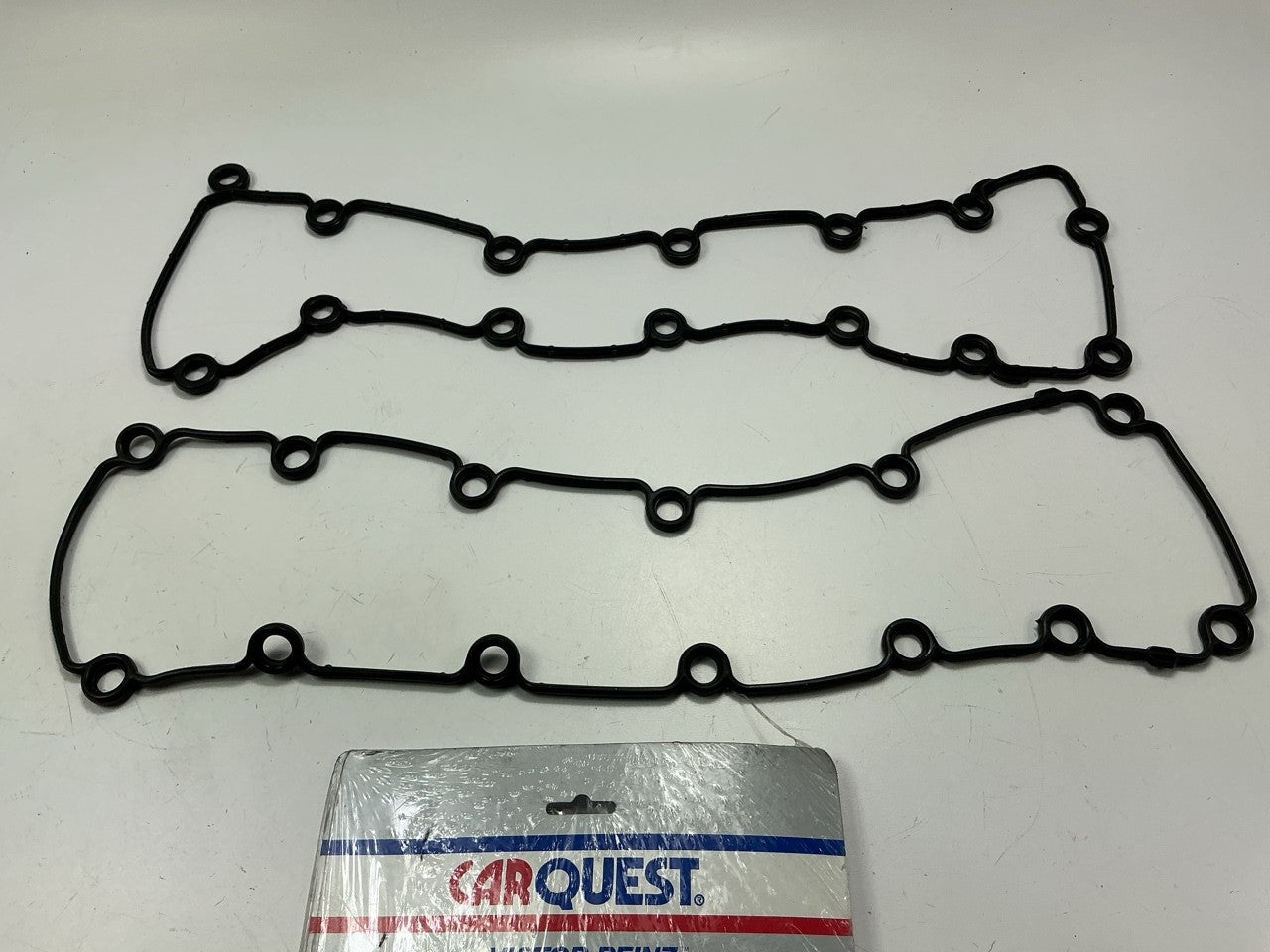 Carquest VS50275 Valve Cover Gasket Set For 1996-2004 Ford 4.6L 5.4L V8