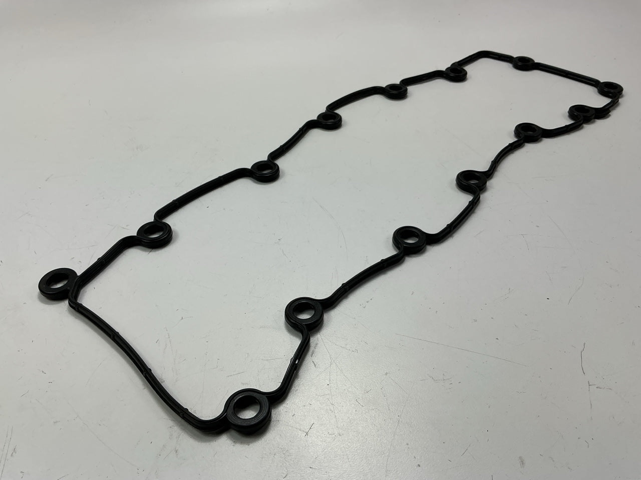 Carquest VS50275 Valve Cover Gasket Set For 1996-2004 Ford 4.6L 5.4L V8
