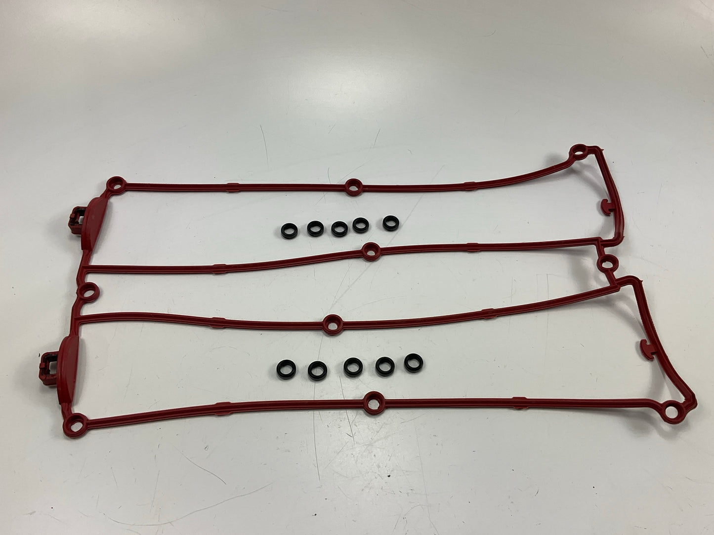 Carquest (Victor) VS50311 Valve Cover Gasket Set 1995-1997 Ford Mercury 2.0L-L4