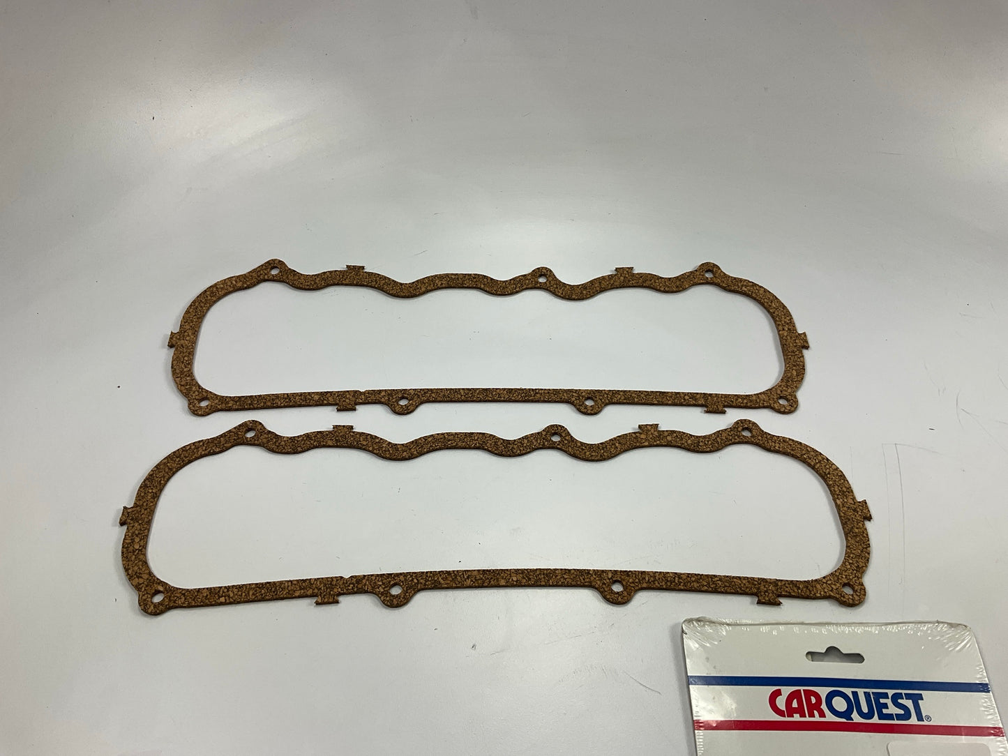 Carquest VS653 Engine Valve Cover Gasket Set - 1972-1986 Ford 2.6L 2.8L V6