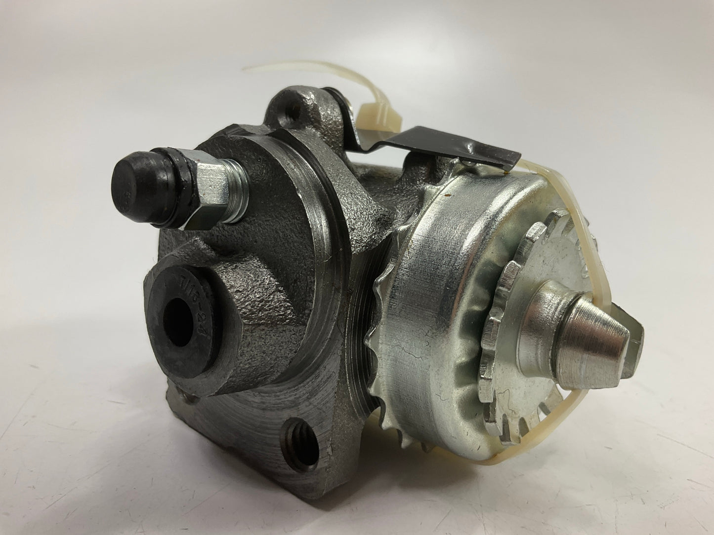 Carquest WCA3396 Rear Drum Brake Wheel Cylinder