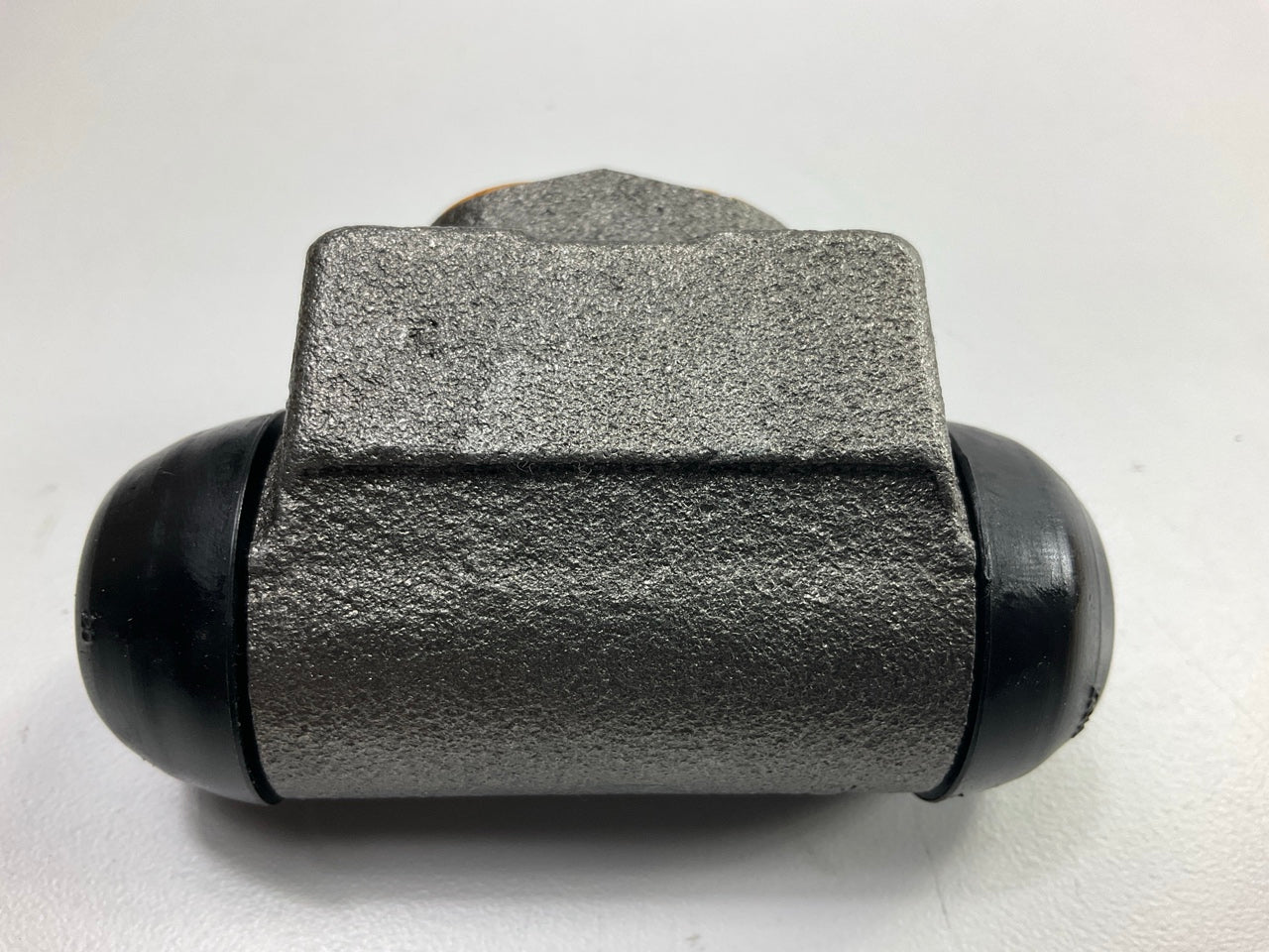 Carquest WCA370082 Rear Drum Brake Wheel Cylinder
