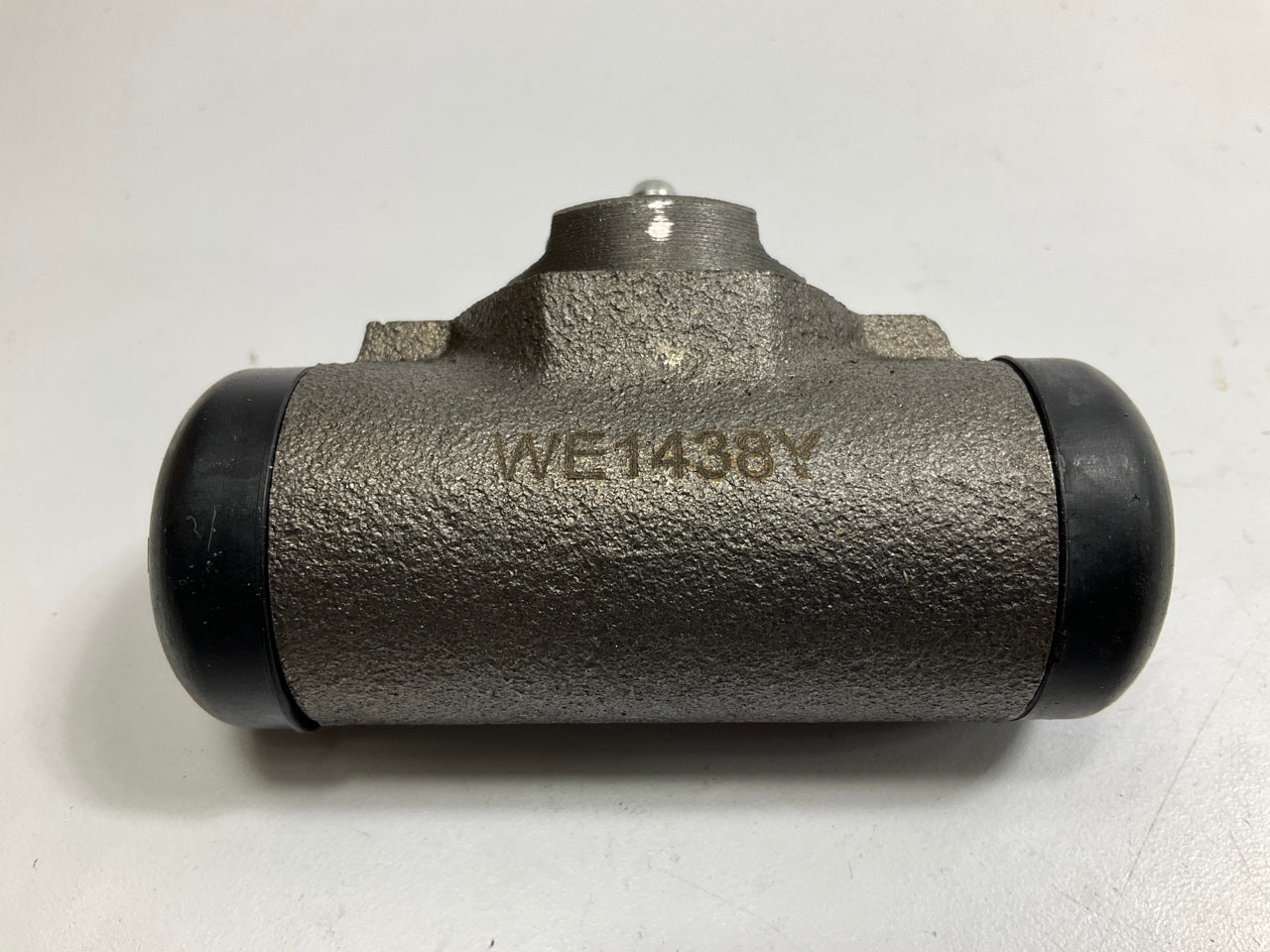 Carquest WCA37856 Rear Drum Brake Wheel Cylinder