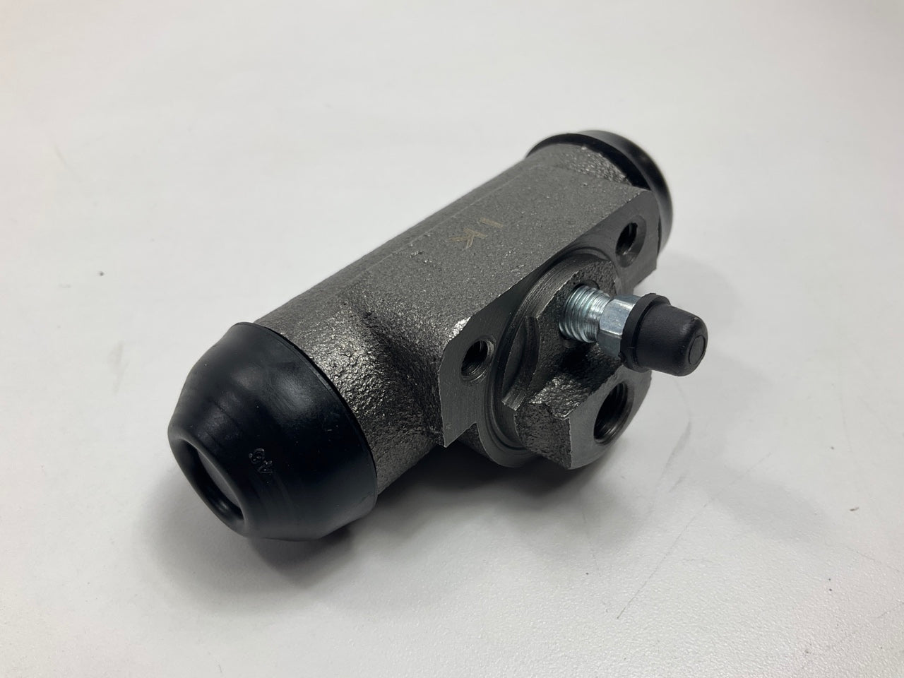 Carquest WCA610004 Rear Drum Brake Wheel Cylinder For 1995-1997 Kia Sportage