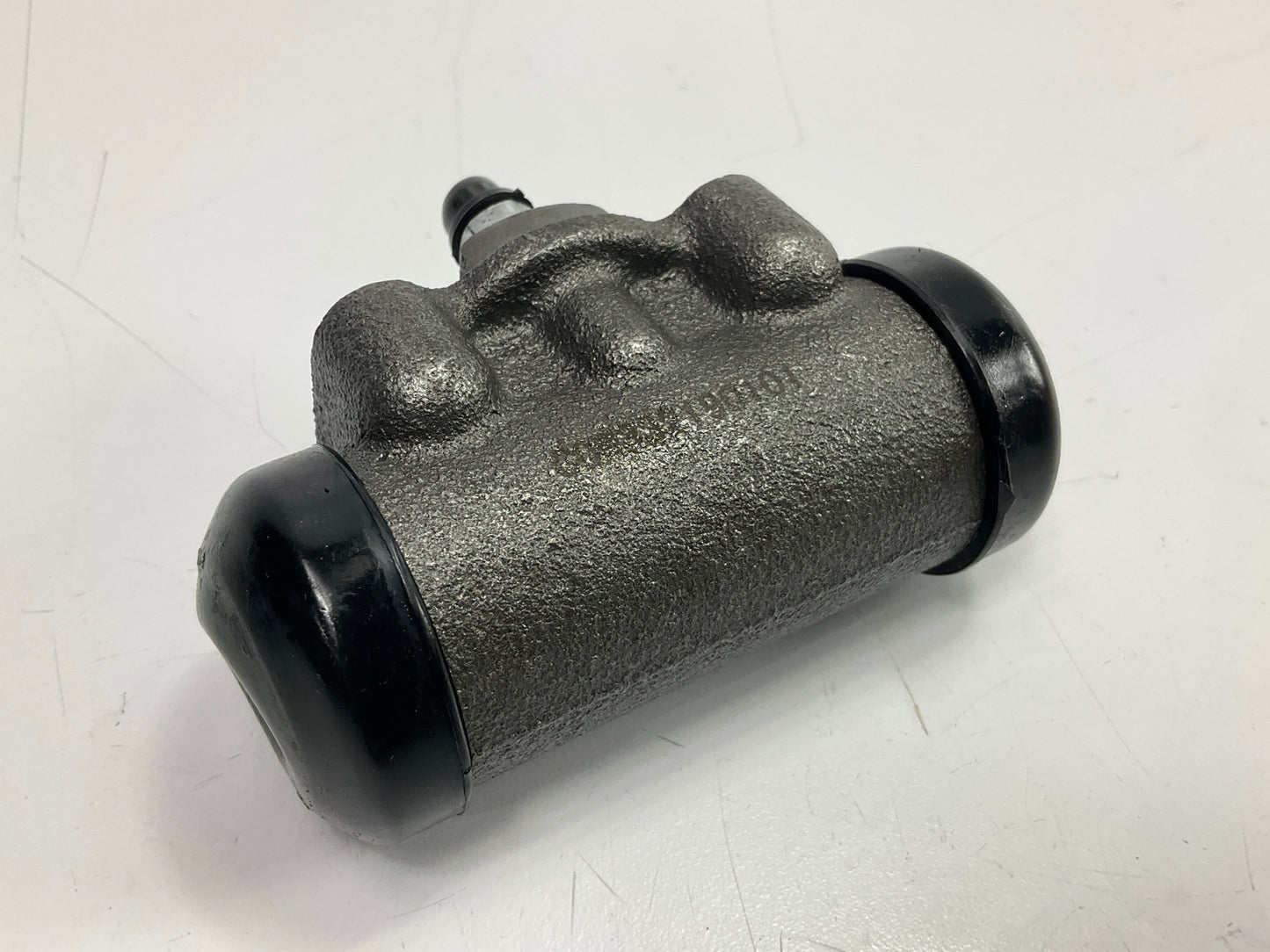 Carquest WCA610164 Rear Right Drum Brake Wheel Cylinder