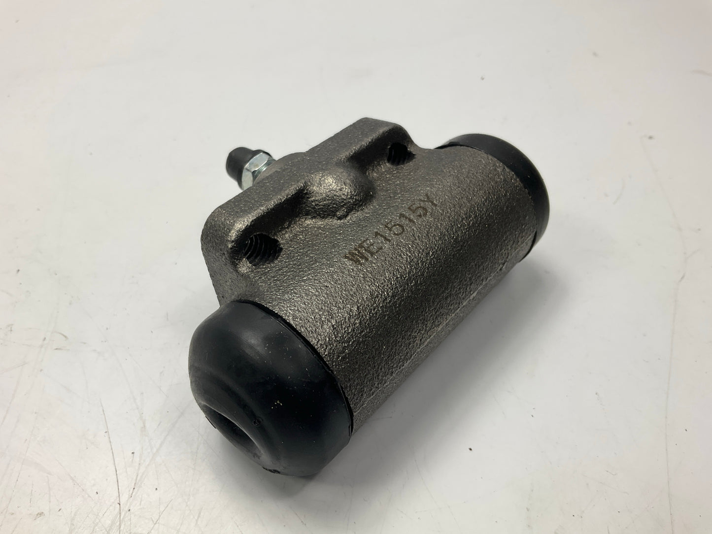 Carquest WCA610194 Rear Drum Brake Wheel Cylinder