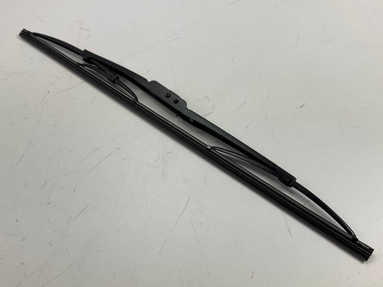 Carquest XQ17 XtraClear Conventional Windshield Wiper Blade, 17''