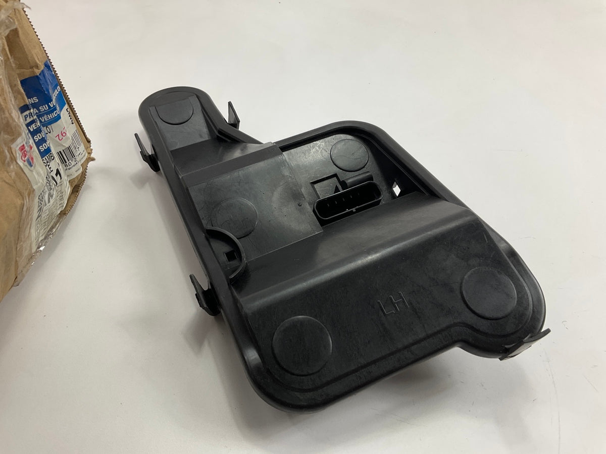 Carquest ZAN1012 Left Tail Light Socket Circuit Board 1999-2005 Pontiac Grand Am