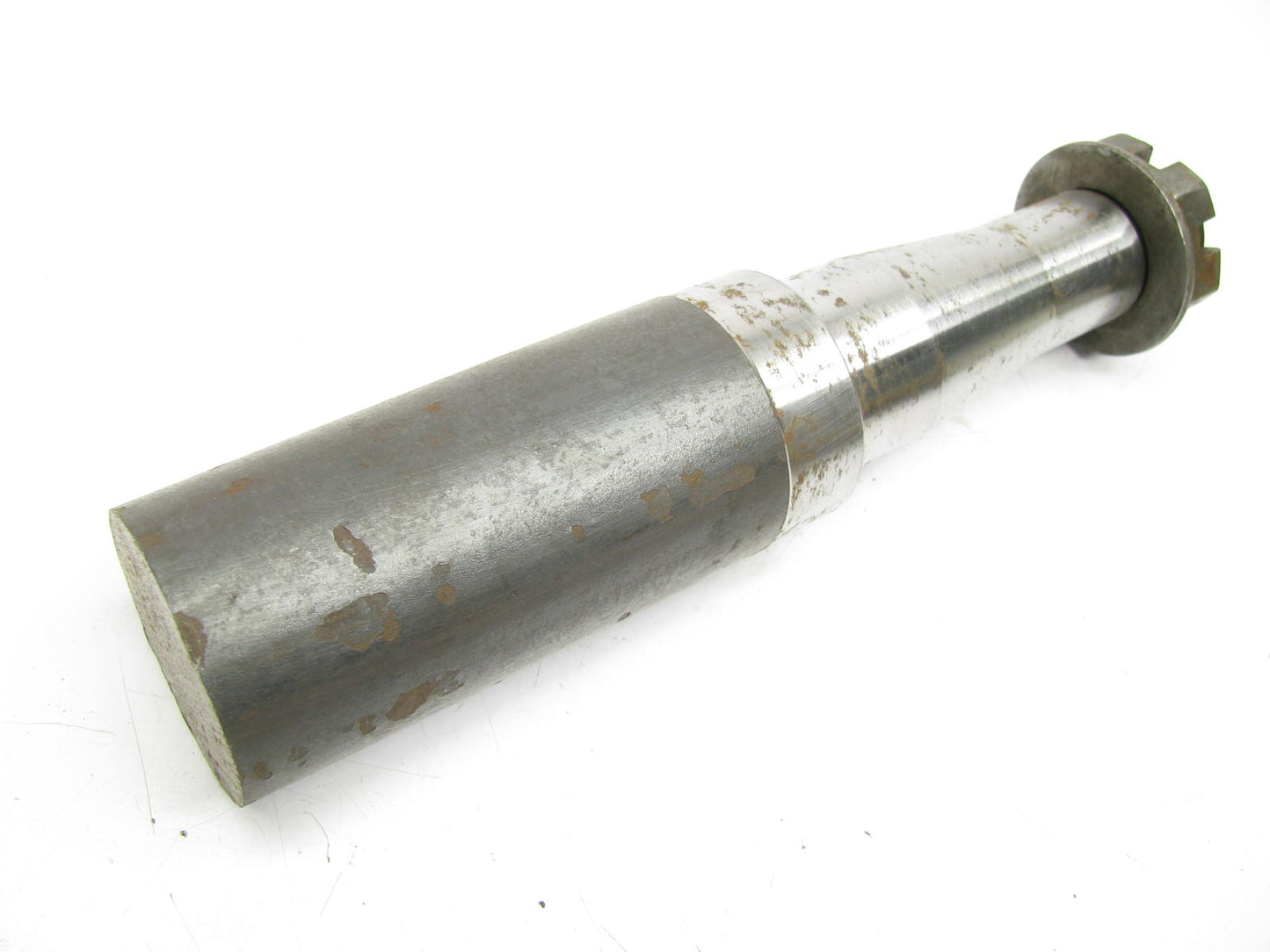 Carry-on Trailer 350 Trailer Spindle Kit, 1-3/8'' Diameter, 2990lb Capacity