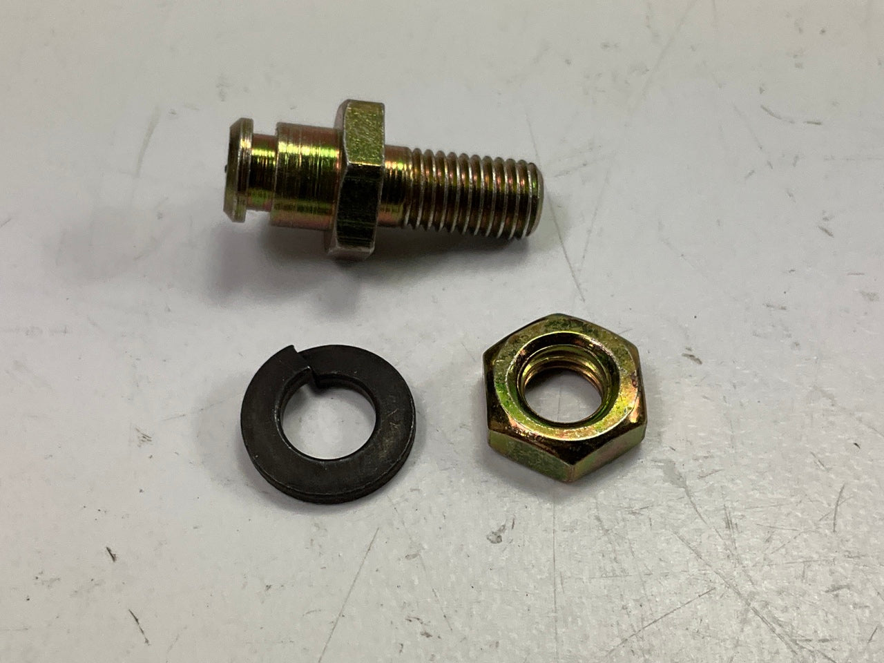 Carter 108-226 Carburetor Throttle / Cruise Control Stud, Universal