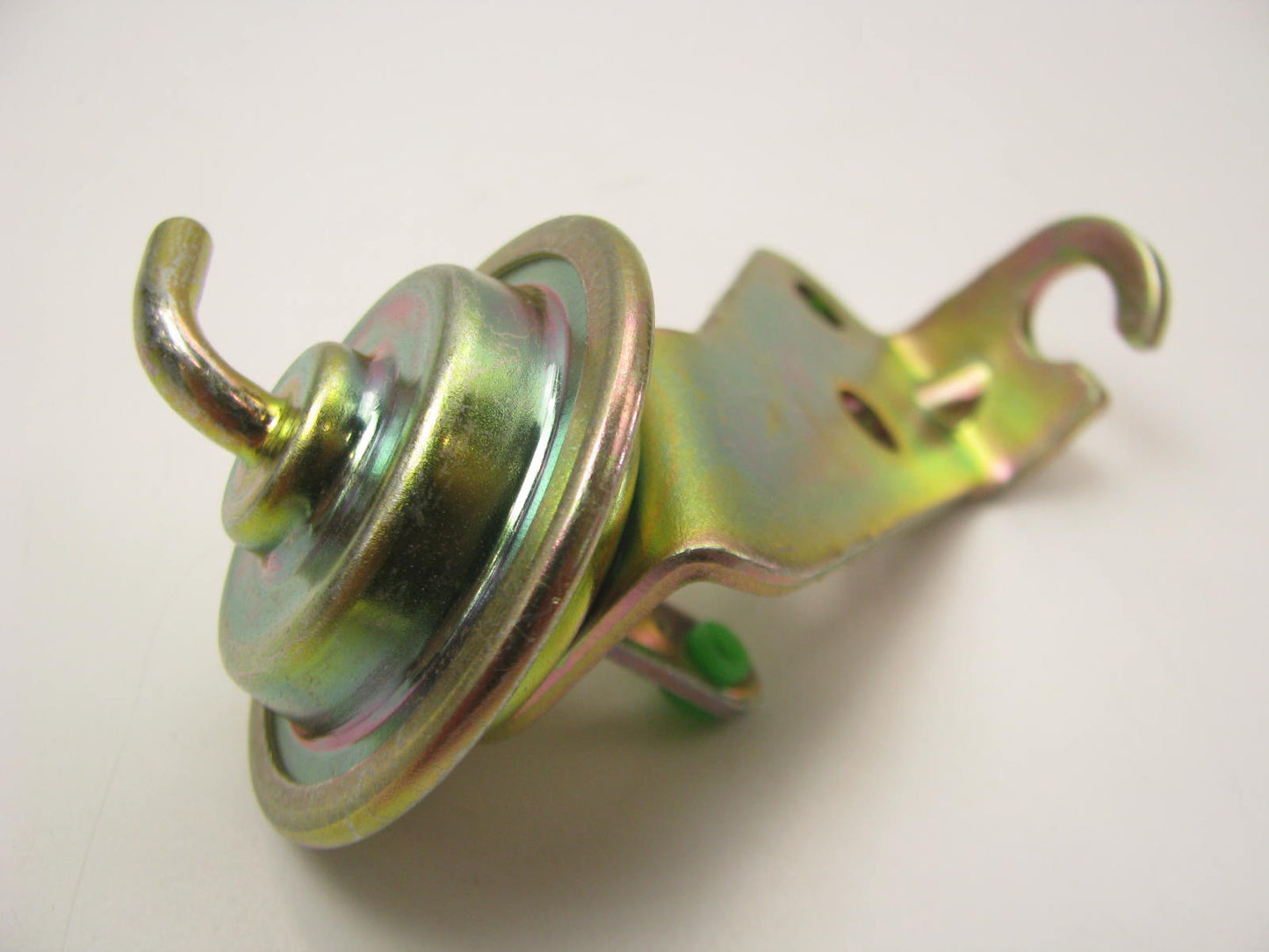 1978-1979 TOYOTA Corolla 2TC 1.6L Carburetor Choke Pull-Off - Carter 202-3727