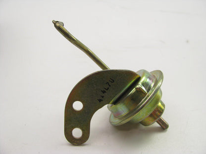NEW Carburetor Dashpot / Choke Pull Off -  1980-1982 Toyota Corolla 3TC 1.8L