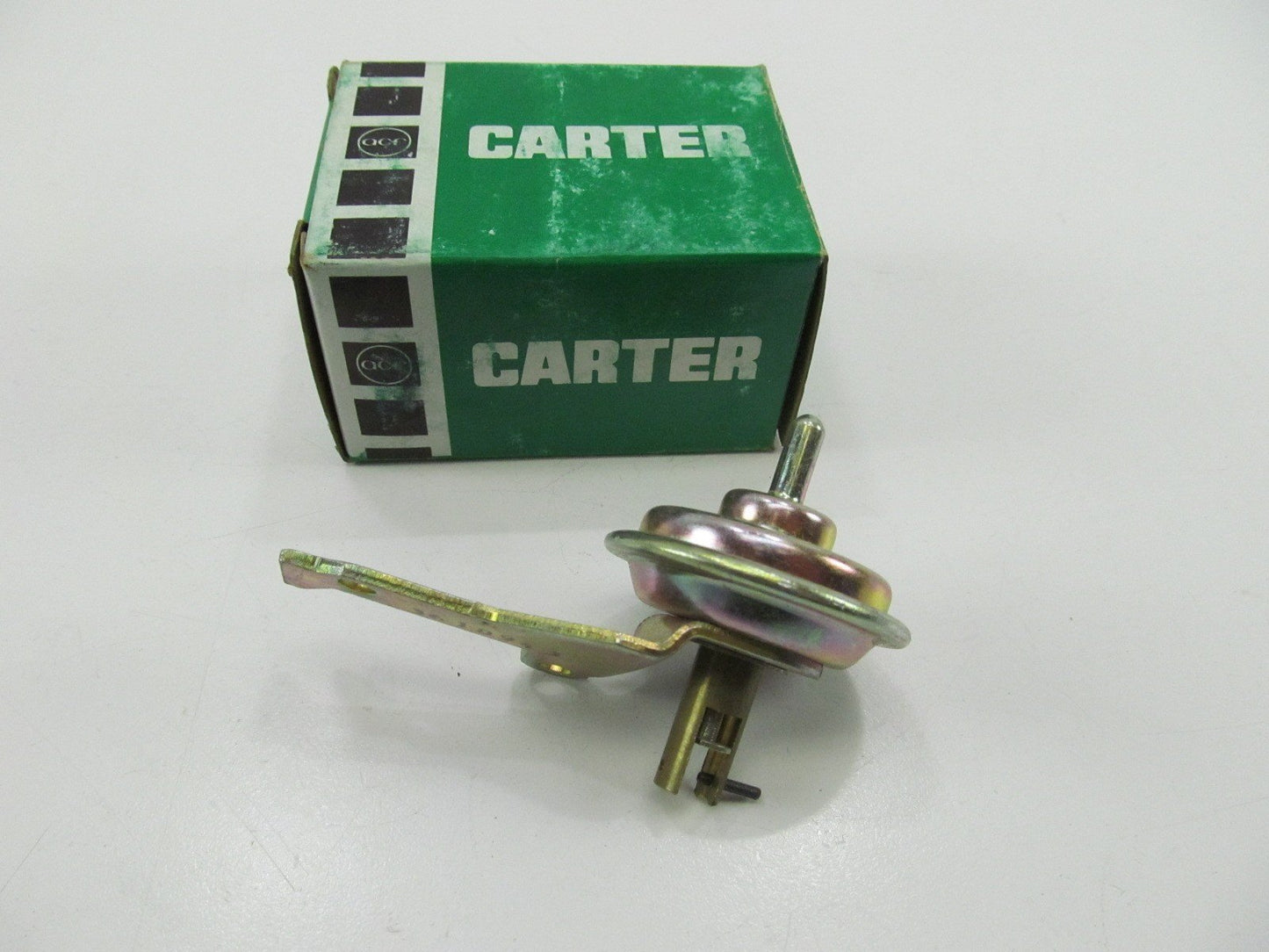 Carter 202-565 Carburetor Choke Pull-Off  IHC 1969-1980 Holley 1920 1-BBL
