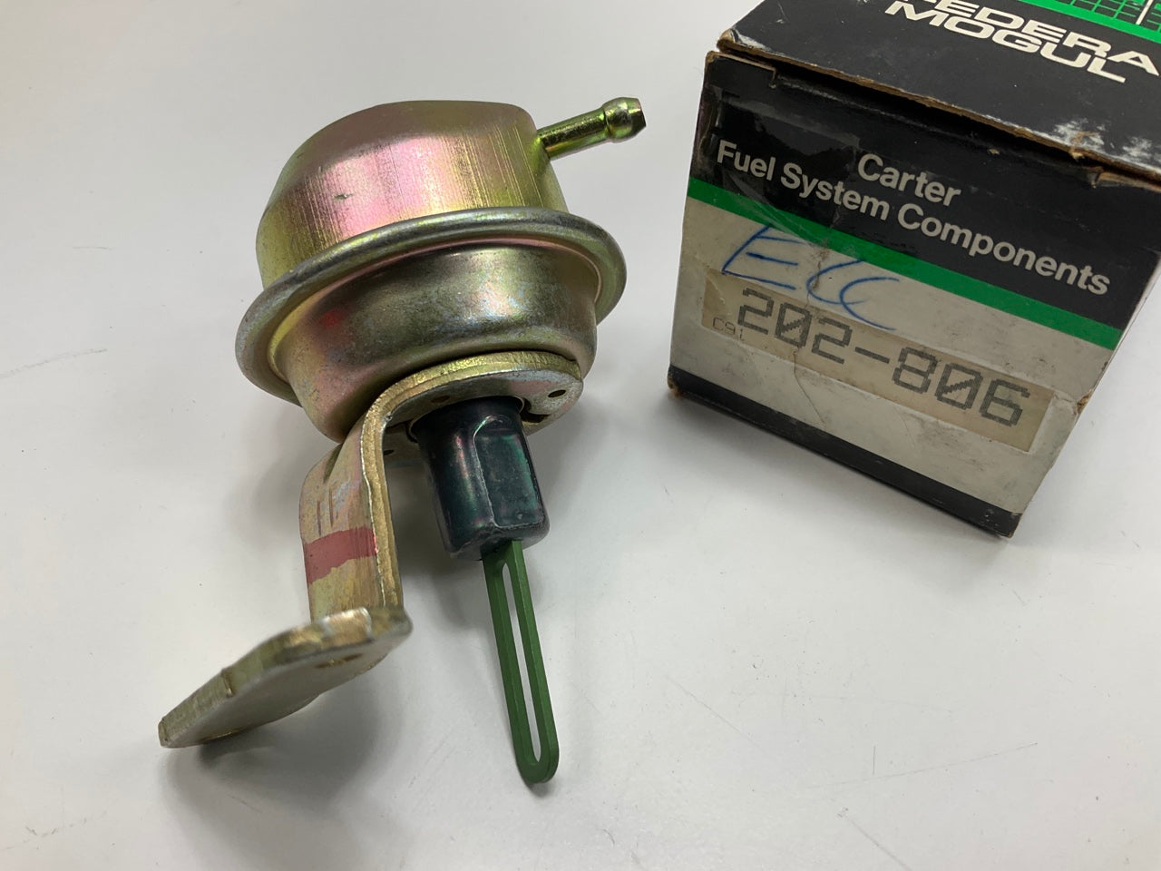 Carter 202-806 Carburetor Choke Pull-Off 1975-1978 Ford Model 2150 2-BBL D8AE-GA