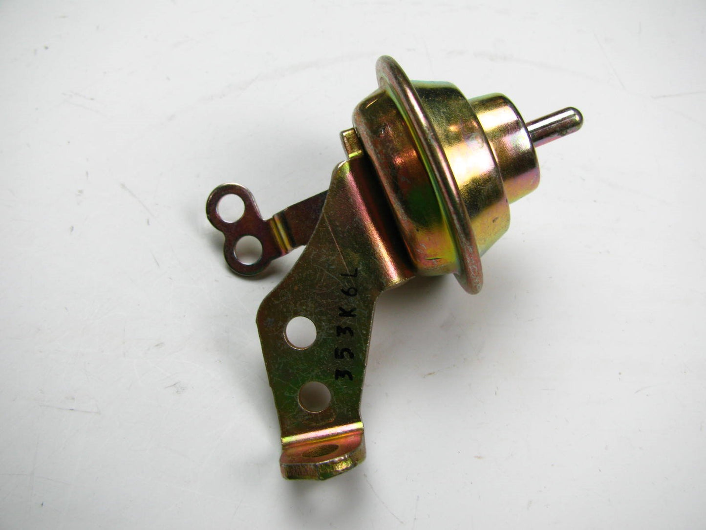 1980 Buick Chevy Olds 2.8L V6 Rochester 2BBL Carburetor Primary Choke Pull-Off