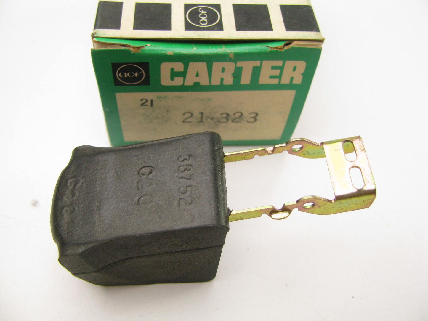 1965-77 GM Rochester 4MV 2MC Carburetor Float 7033752 - Carter 21-323
