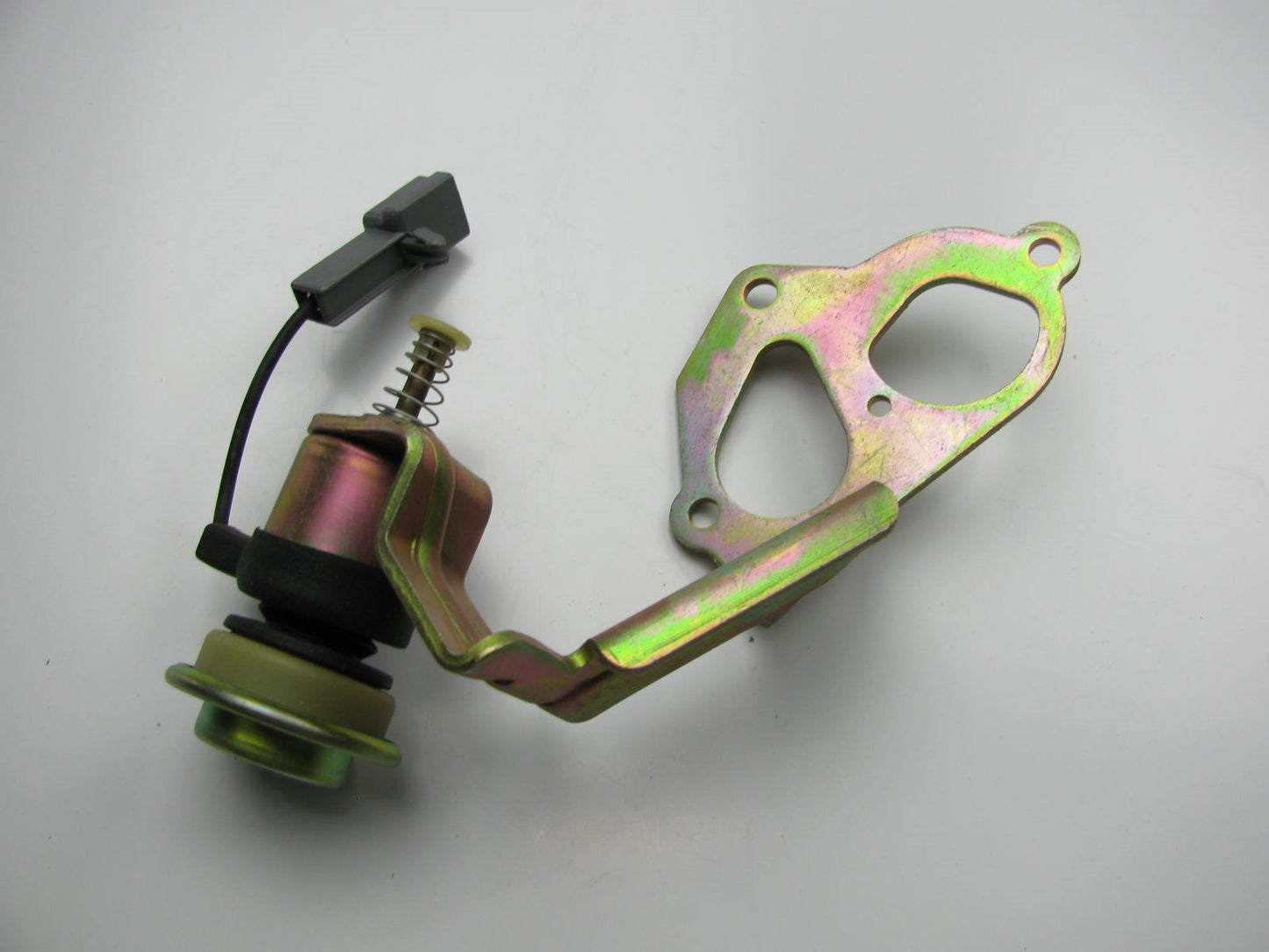 1985-1986 Ford 370 429 6.1L 7.0 Carburetor Idle Stop Solenoid For Holley 4-BBL