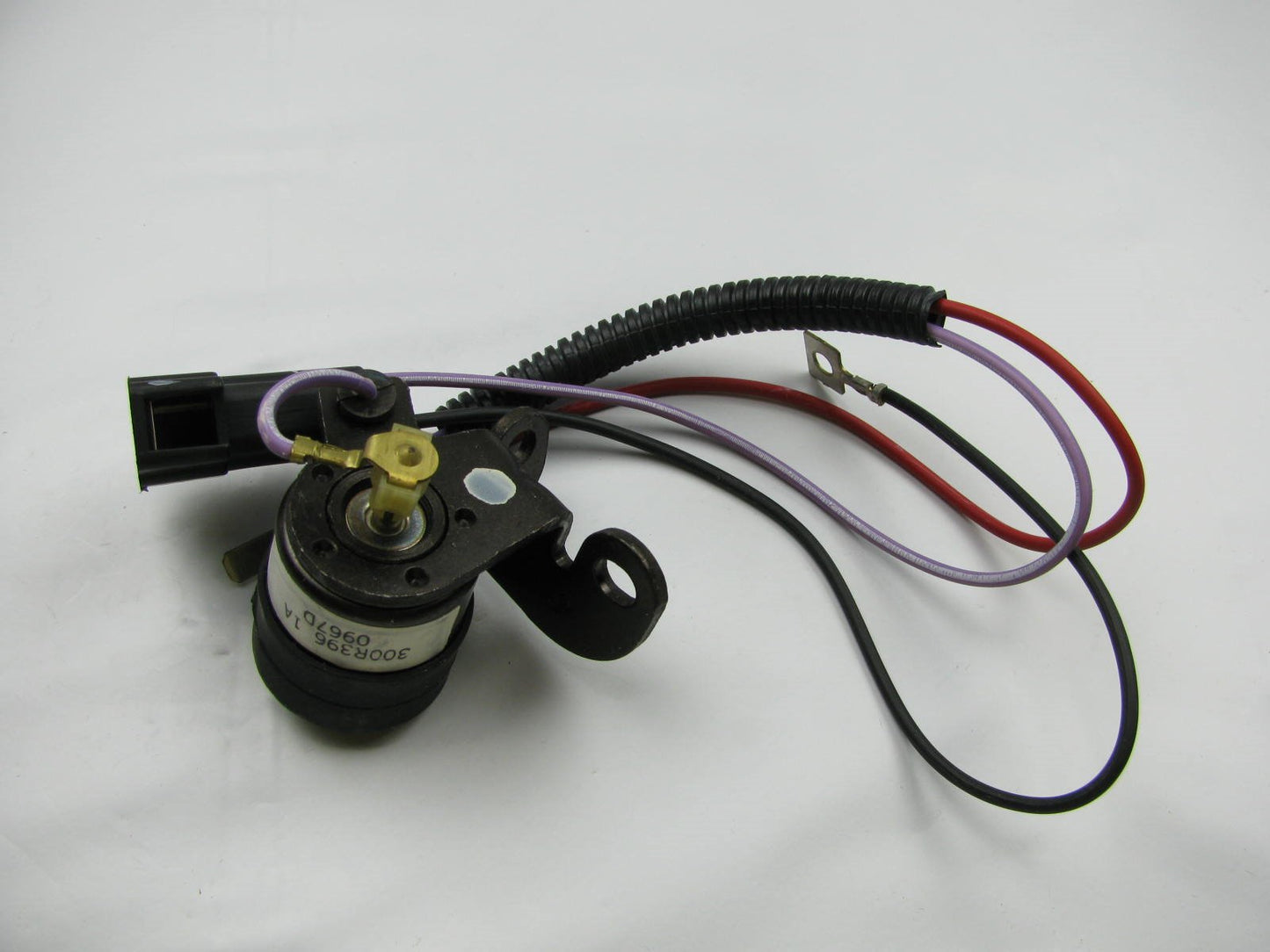 Carter 213-3104 Carburetor Idle Stop Solenoid For Holley 2BBL