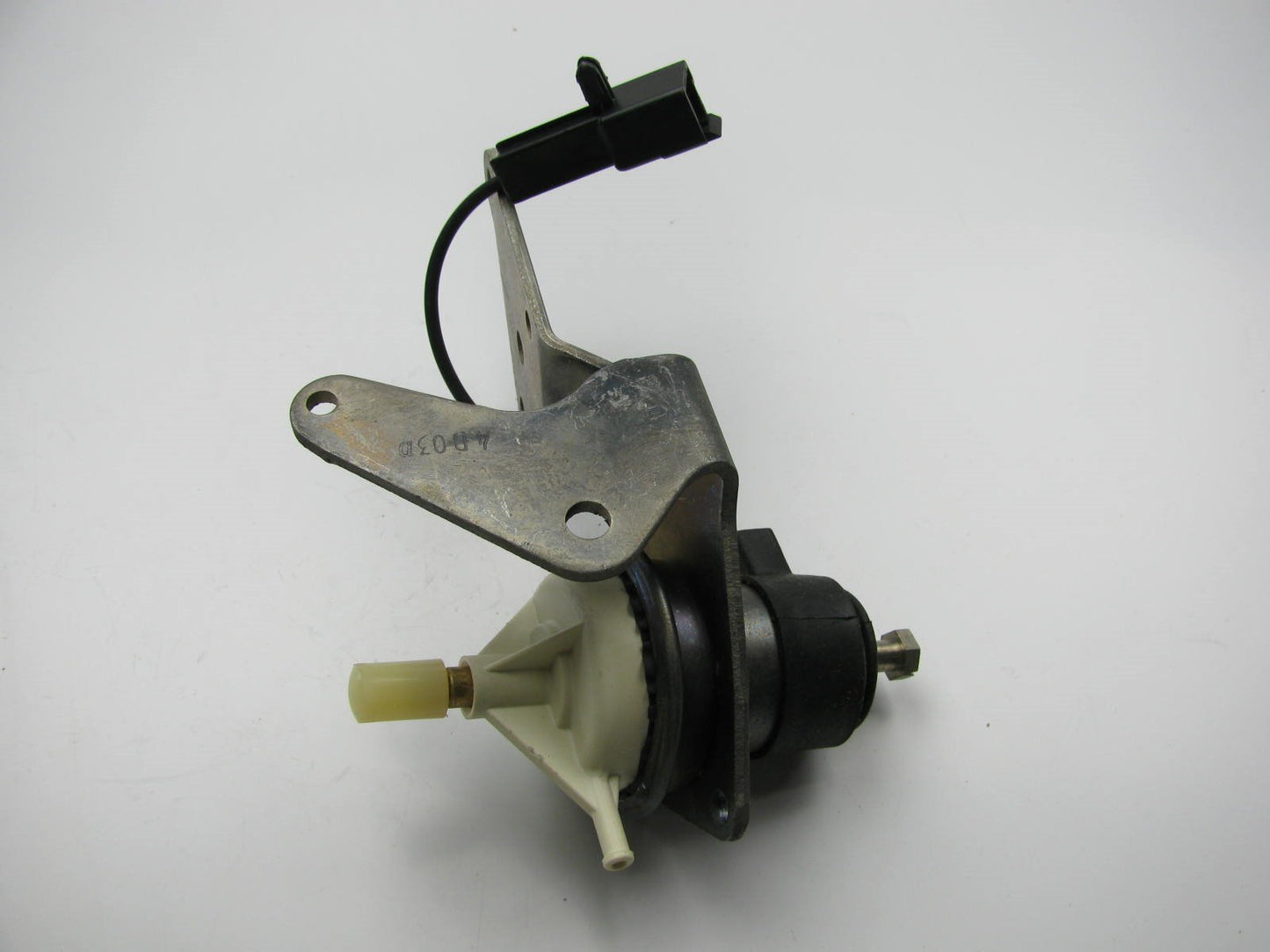 1983 Ford 2.0L 2.3L Ranger W/ Carter 1-BBL Carburetor OEM Idle Stop Solenoid