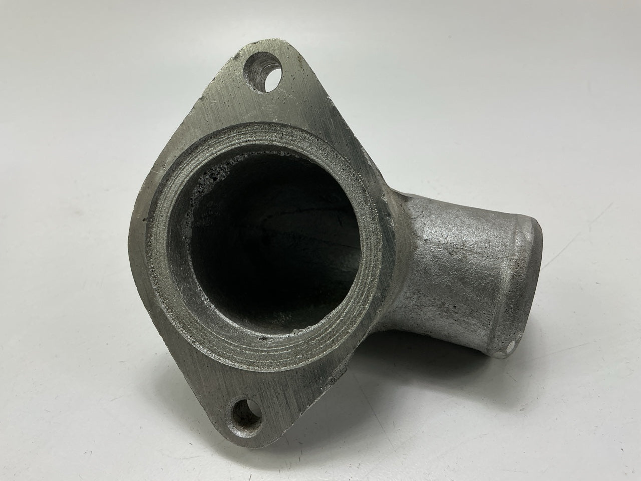 Carter 26-5203 Coolant Water Outlet