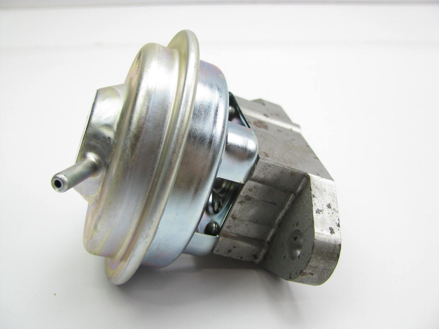Carter 33-35 EGR Valve - 1976-1978 Ford 171 2.8L V6