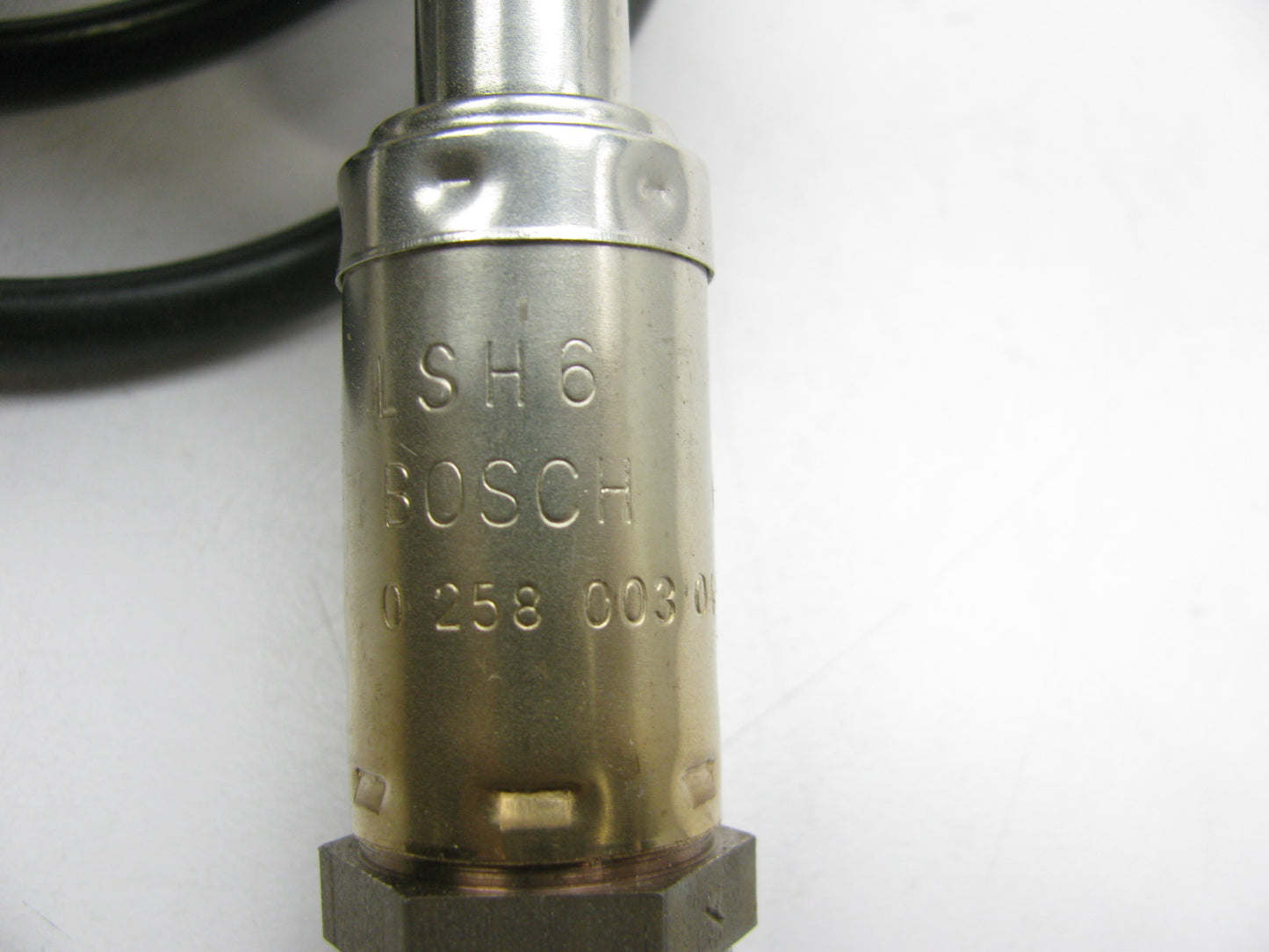 NEW GENUINE OEM Bosch 0258003049 Oxygen O2 Sensor In Carter Packaging