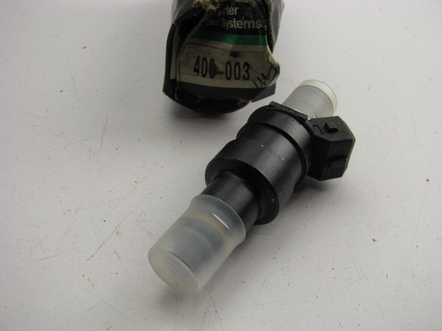 Carter 400-003 Fuel Injector - 1985-1989 Buick Olds Pontiac Chevy 2.8L 173 V6