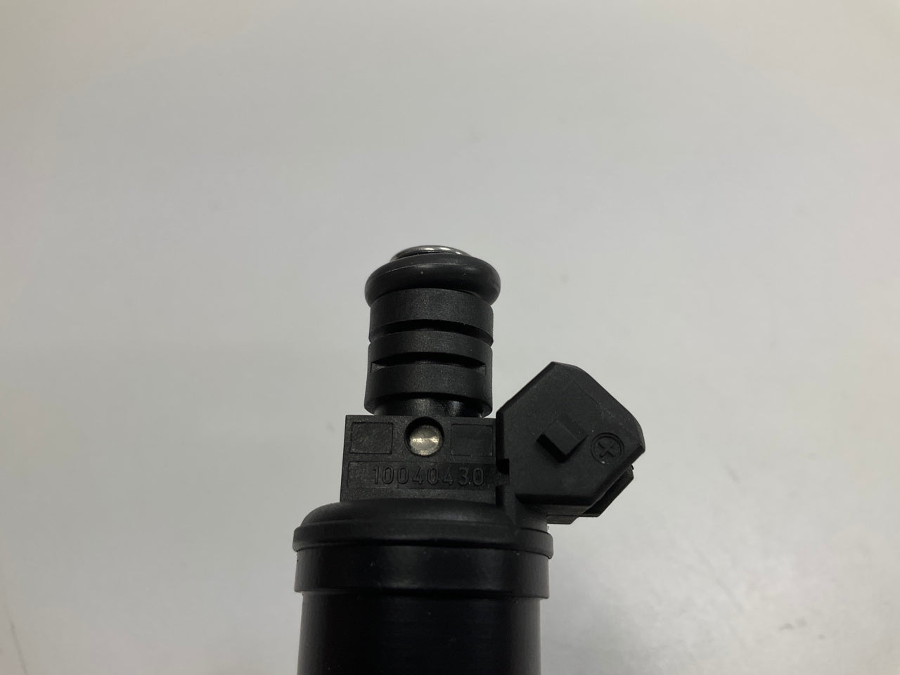 Carter 400-075 Fuel Injector - 1987-1990 Sunbird, Skylark, Grand Am 2.0L TURBO