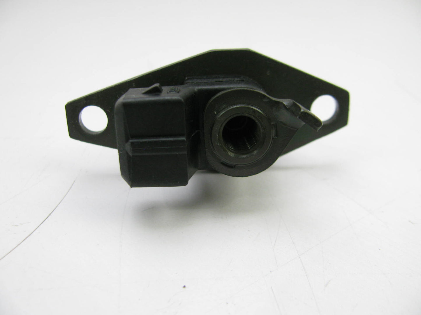 Carter 416-013  Cold Start Fuel Injector